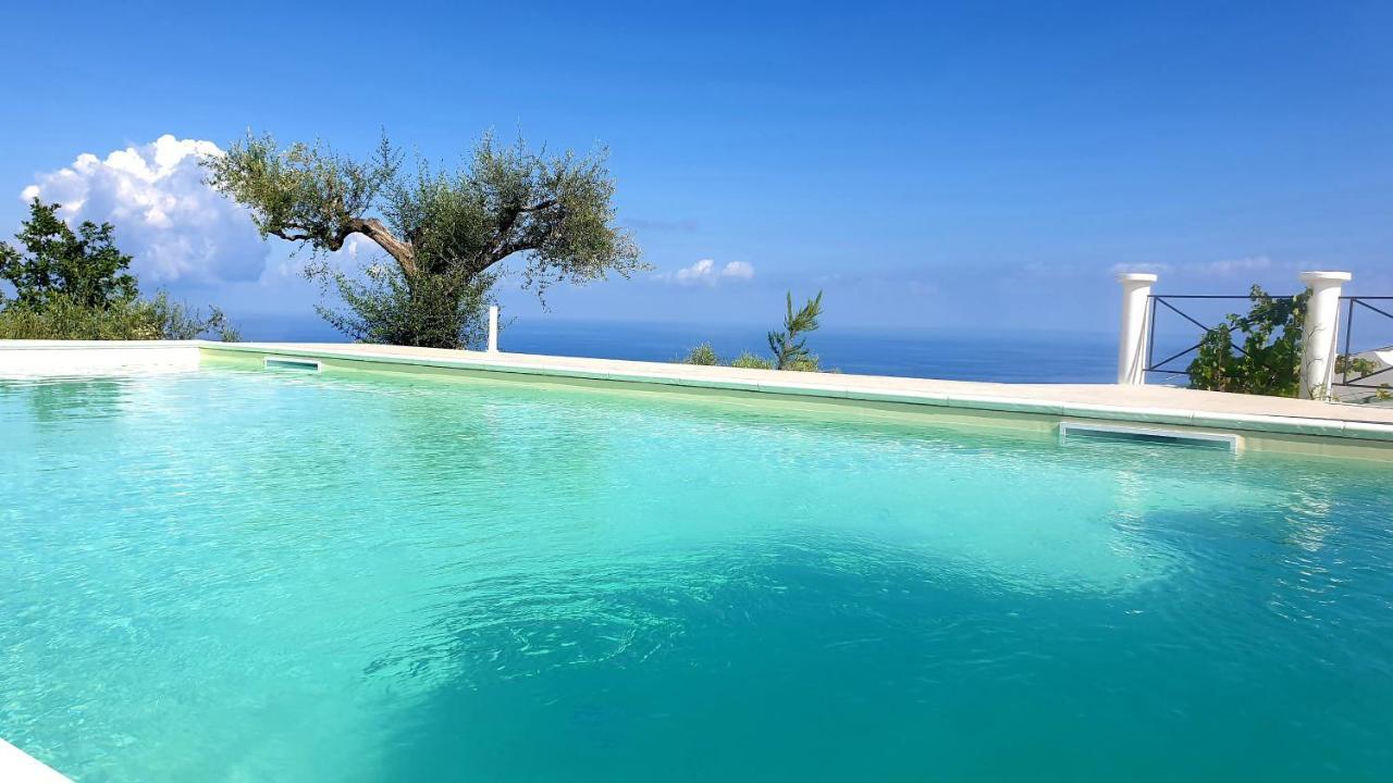 Villa Kiru Вибо-Валентия Экстерьер фото